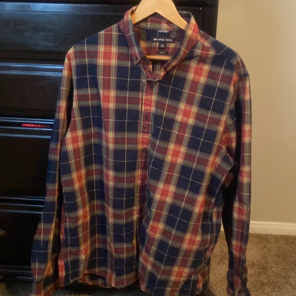 Mk button up